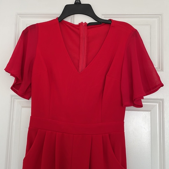 Red pant jumpsuit - Picture 2 of 3